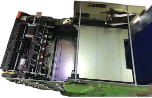 01750234240 1750234240 Máy ATM Wincor Nixdorf Chassis 5 CASSETTES LONG PREASSD Chiếc máy ATM